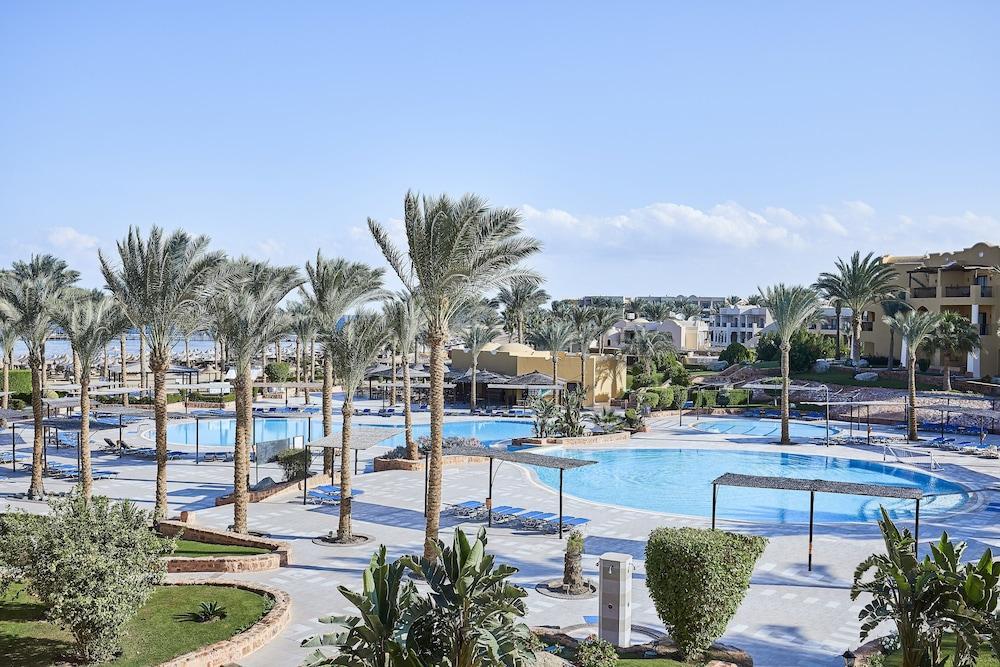 Hotel Jaz Dar El Madina Bucht von Coraya Exterior foto